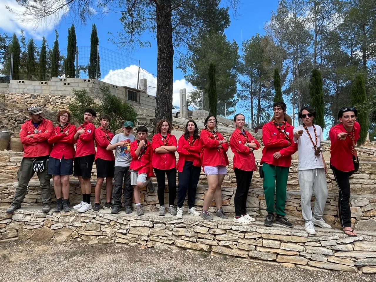 Grup de Pioners en una activitat de secció